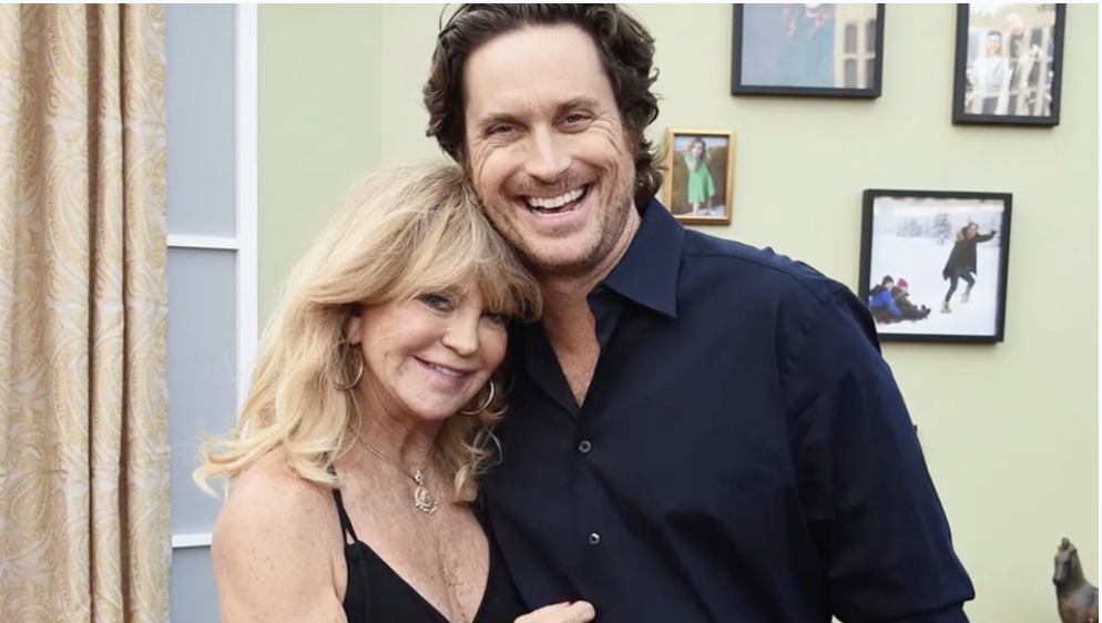 Actor Oliver Hudson Felt Unprotected By His Mother Growing Up